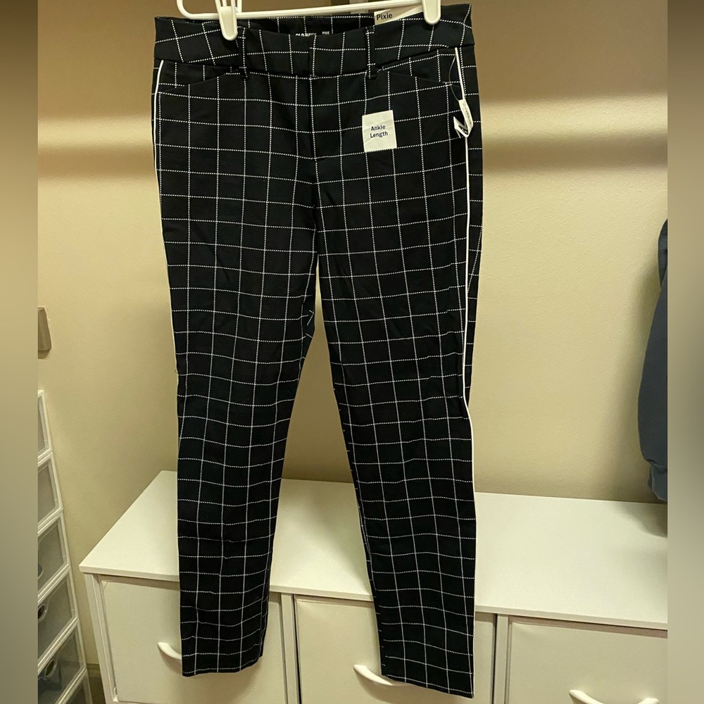 Old Navy Pixie Pants